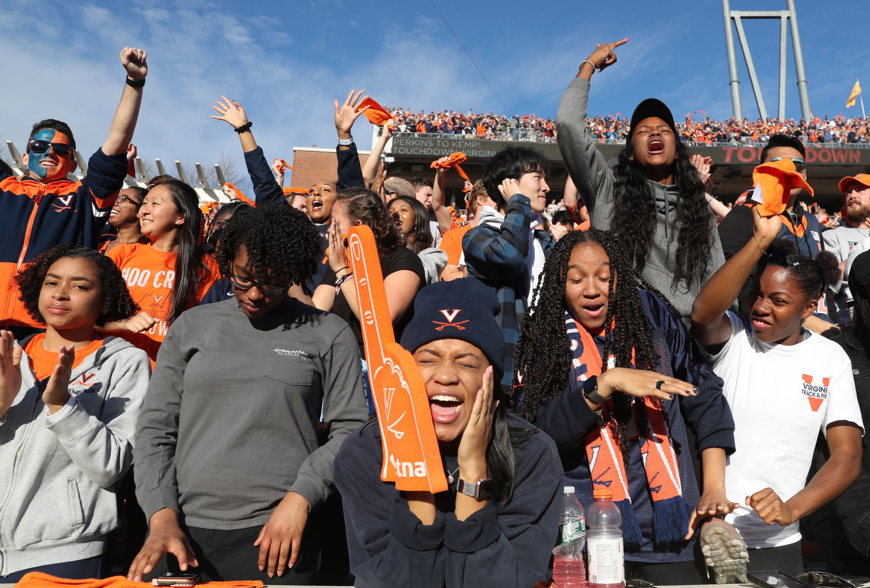 20191129_cdp_sports_UVa_VT197.JPG